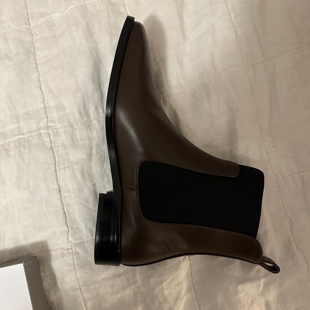 Everlane Square Toe Chelsea Boot - Picture 4 of 7